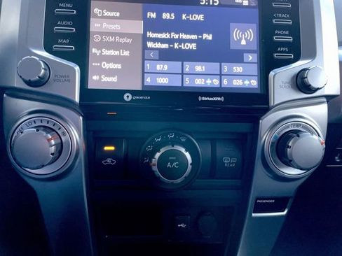 Used 2024 Toyota 4Runner SR5 image 18