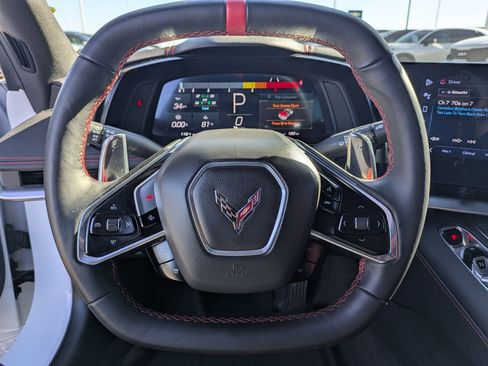 Used 2024 Chevrolet Corvette Stingray Coupe w/ Z51 Performance Package image 19