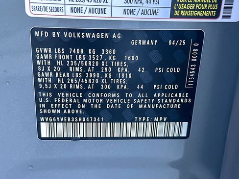 New 2025 Volkswagen ID. Buzz 1st Edition image 25