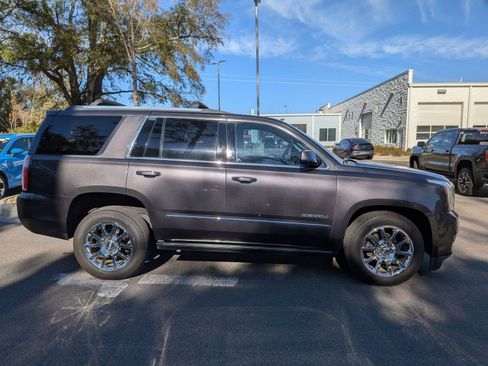 Used 2017 GMC Yukon Denali w/ Open Road Package image 2