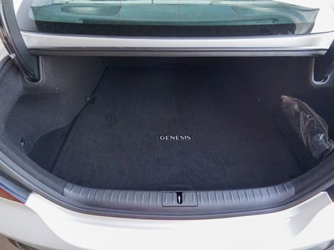 Used 2023 Genesis G70 3.3T w/ Sport Prestige Package image 10