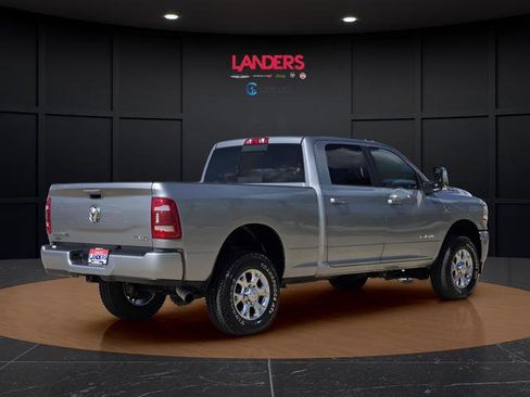 Used 2024 RAM 2500 Laramie AWD/4WD image 5