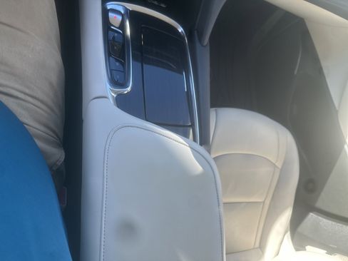 Used 2022 Buick Enclave Essence w/ Experience Buick Package image 21