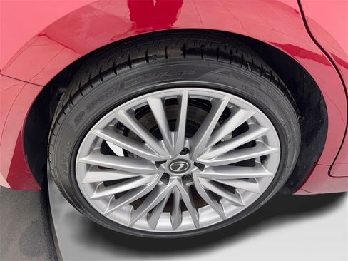 Used 2025 Lexus IS 300 w/ Premium Package image 83