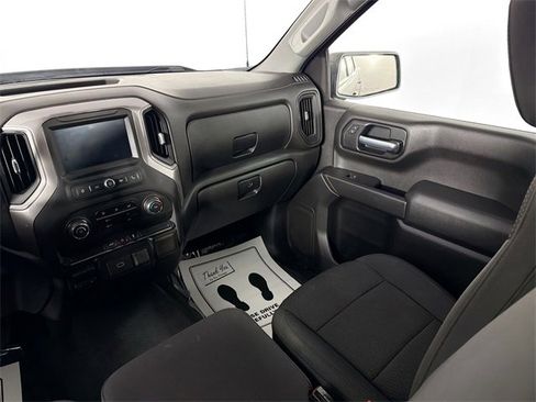 Used 2020 Chevrolet Silverado 1500 Custom w/ Custom Convenience Package image 20