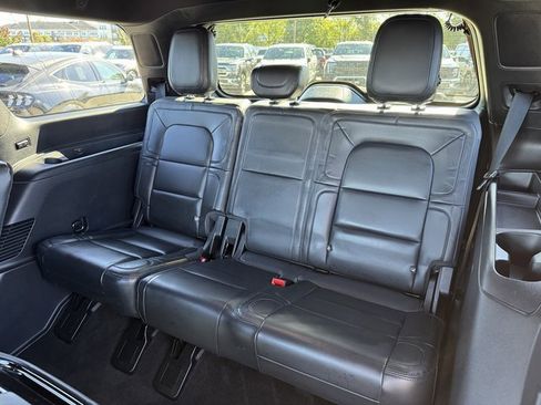 Used 2022 Lincoln Navigator Reserve image 20