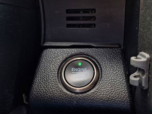 Used 2019 Ford F150 Raptor w/ Equipment Group 802A Luxury image 27