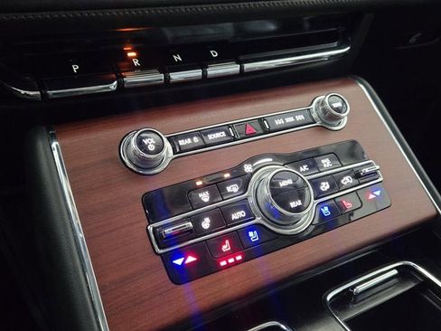 Used 2021 Lincoln Aviator Grand Touring w/ Equipment Group 302A image 26