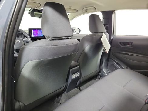 Used 2023 Toyota Corolla LE FWD image 11