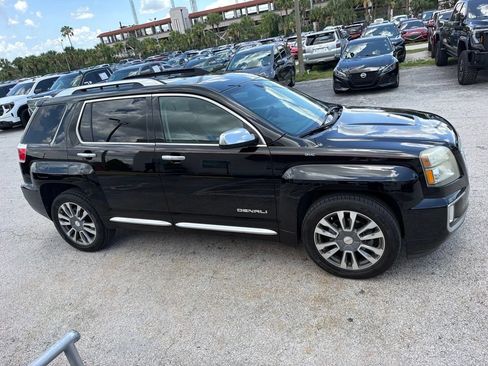 Used 2016 GMC Terrain Denali FWD image 4