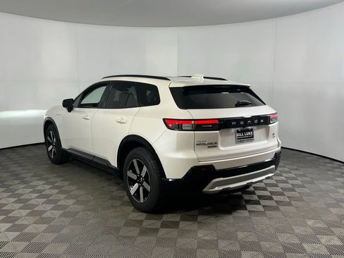 Used 2024 Honda Prologue Touring image 9