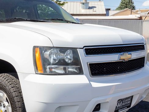 Used 2011 Chevrolet Tahoe LS AWD/4WD image 24