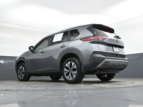 Used 2023 Nissan Rogue SV w/ SV Premium B Package image 39