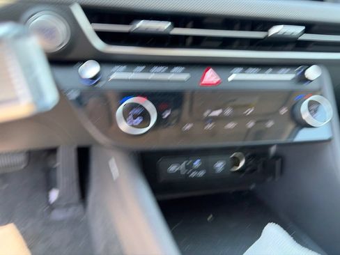 Used 2025 Hyundai Sonata SEL FWD image 18