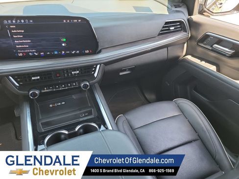 Certified 2025 Chevrolet Tahoe Premier AWD/4WD image 24