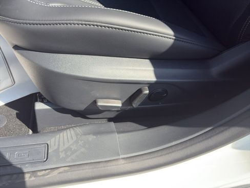 New 2025 Ford Mustang Mach-E Premium image 26