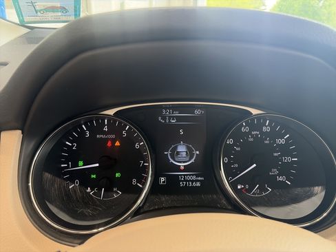 Used 2014 Nissan Rogue SL w/ SL Premium Package AWD/4WD image 33