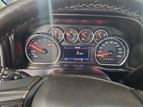 Used 2020 Chevrolet Silverado 1500 LT w/ Convenience Package image 12