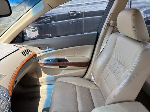 Used 2010 Honda Accord EX-L image 15