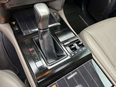 Used 2020 Lexus GX 460 Premium image 35