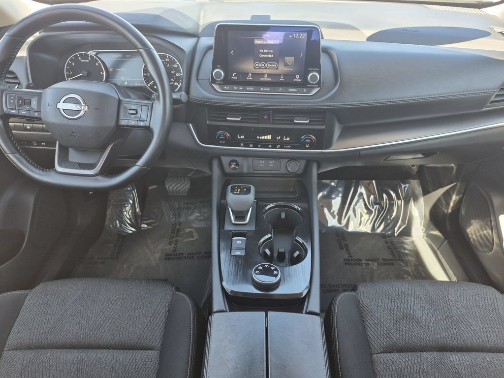 Used 2025 Nissan Rogue SV AWD/4WD image 14