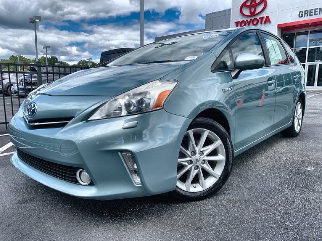 Used 2013 Toyota Prius V Five FWD image 4