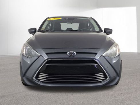 Used 2017 Toyota Yaris iA image 45