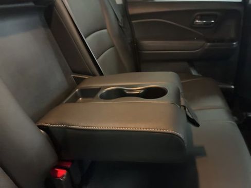 Used 2025 Honda Ridgeline RTL image 14