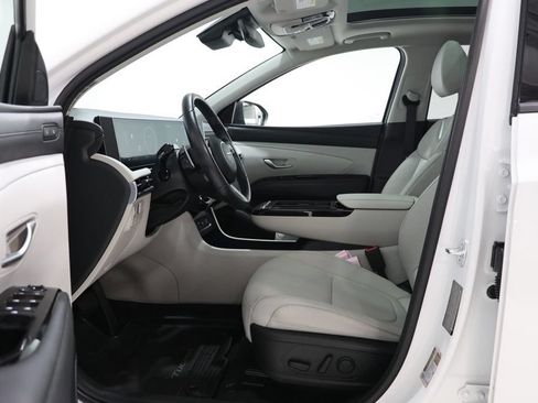 Used 2026 Hyundai Tucson Limited AWD/4WD image 15