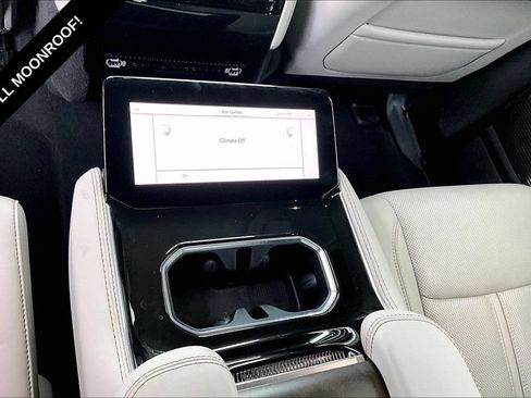 Used 2022 Jeep Grand Wagoneer Series I AWD/4WD image 35