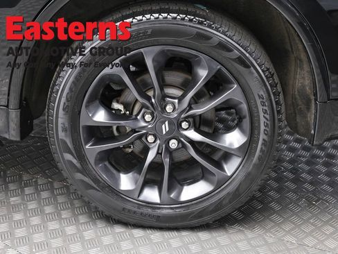Used 2024 Dodge Durango GT AWD/4WD image 8