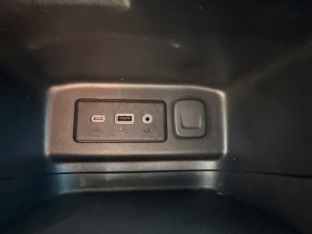 Used 2020 Chevrolet Equinox LT w/ Sport Edition AWD/4WD image 37