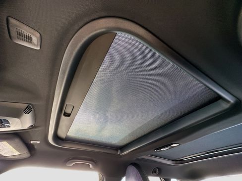New 2026 MINI Cooper 4-Door Hardtop FWD image 15