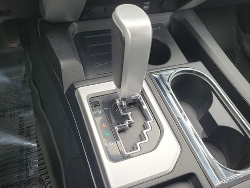 Used 2015 Toyota Tundra SR5 w/ TRD Off Road Package image 24