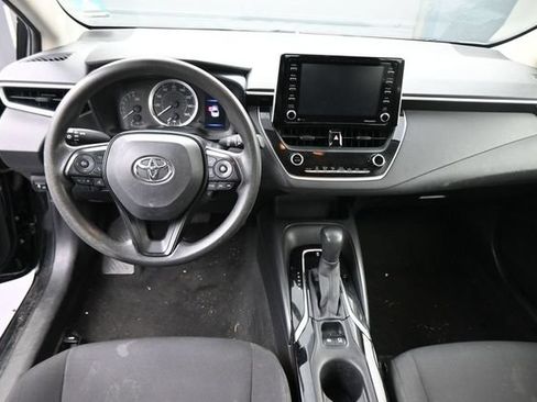 Certified 2021 Toyota Corolla LE FWD image 22