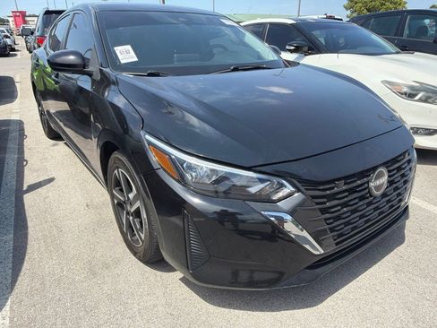 Used 2024 Nissan Sentra SV FWD image 3