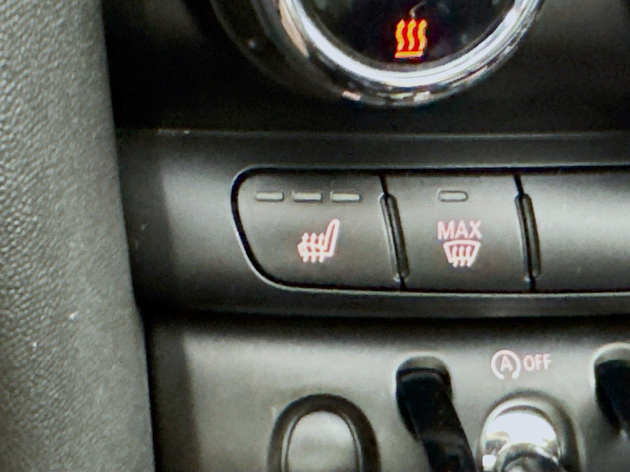 Used 2023 MINI Cooper S FWD image 3