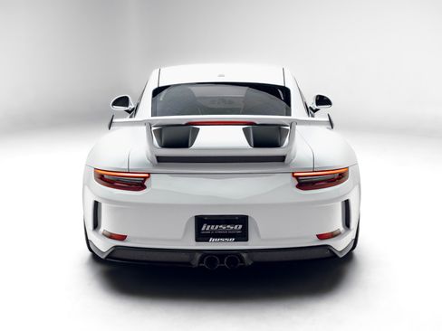 Used 2018 Porsche 911 GT3 RWD image 7
