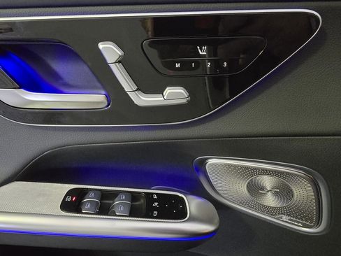 New 2026 Mercedes-Benz GLC 43 AMG GLC 43 AMG image 10