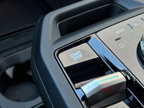 Certified 2025 BMW iX xDrive50 w/ Premium Package image 26