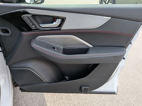 Used 2025 Acura MDX A-Spec image 36