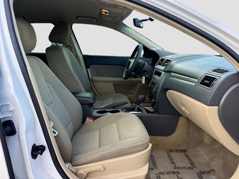 Used 2012 Ford Fusion SE image 26