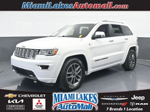 Used 2020 Jeep Grand Cherokee Overland image 1