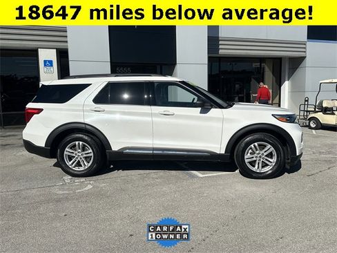 Used 2024 Ford Explorer XLT w/ Equipment Group 202A image 5