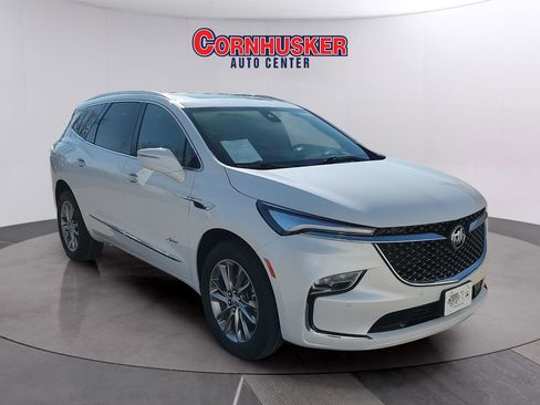 Used 2023 Buick Enclave Avenir w/ Avenir Technology Package image 1