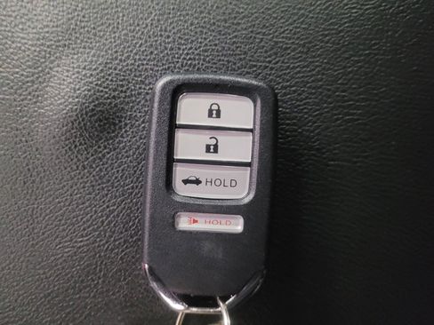 Used 2019 Honda Accord Sport image 32