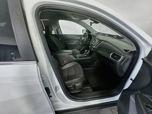 Used 2021 Chevrolet Equinox LT FWD image 26