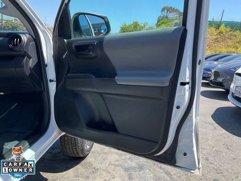 Used 2022 Toyota Tacoma SR RWD image 65