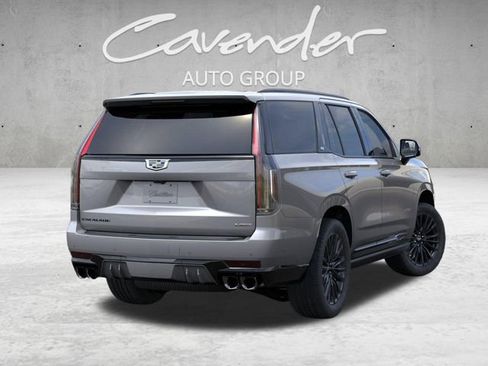 Used 2024 Cadillac Escalade V w/ LPO, ONYX Package AWD/4WD image 4