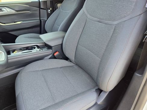 New 2026 Ford Explorer Active RWD image 13